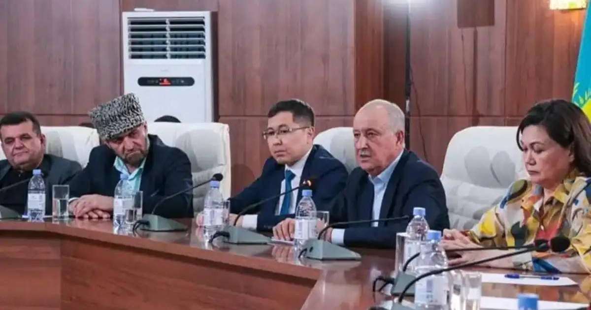 Астанада ҚХА-ның 30 жылдығына арналған жобалар талқыланды