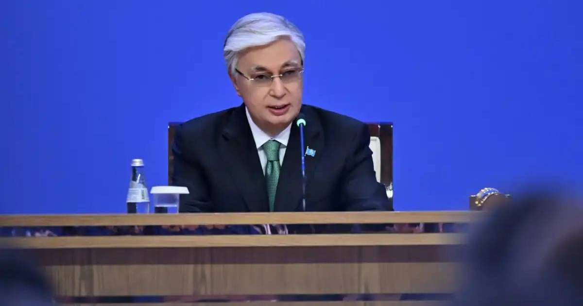 Мемлекет басшысы Судья және сот қызметкері күнімен құттықтады