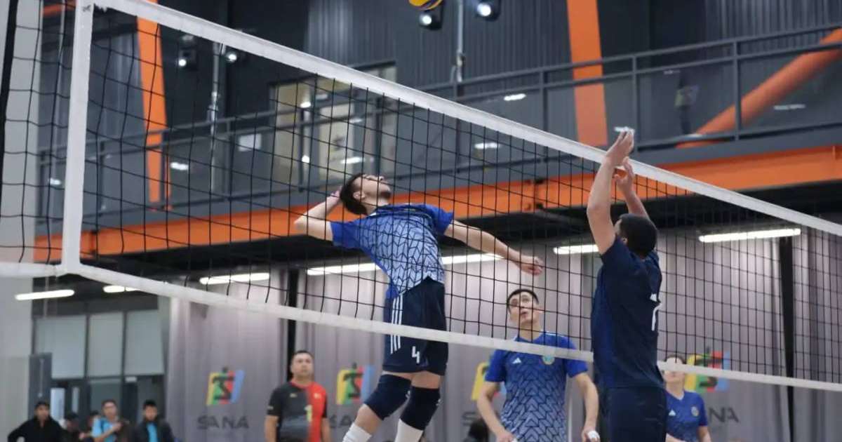Мәслихатқа 30 жыл: Астанада волейболдан қалалық турнир өтті