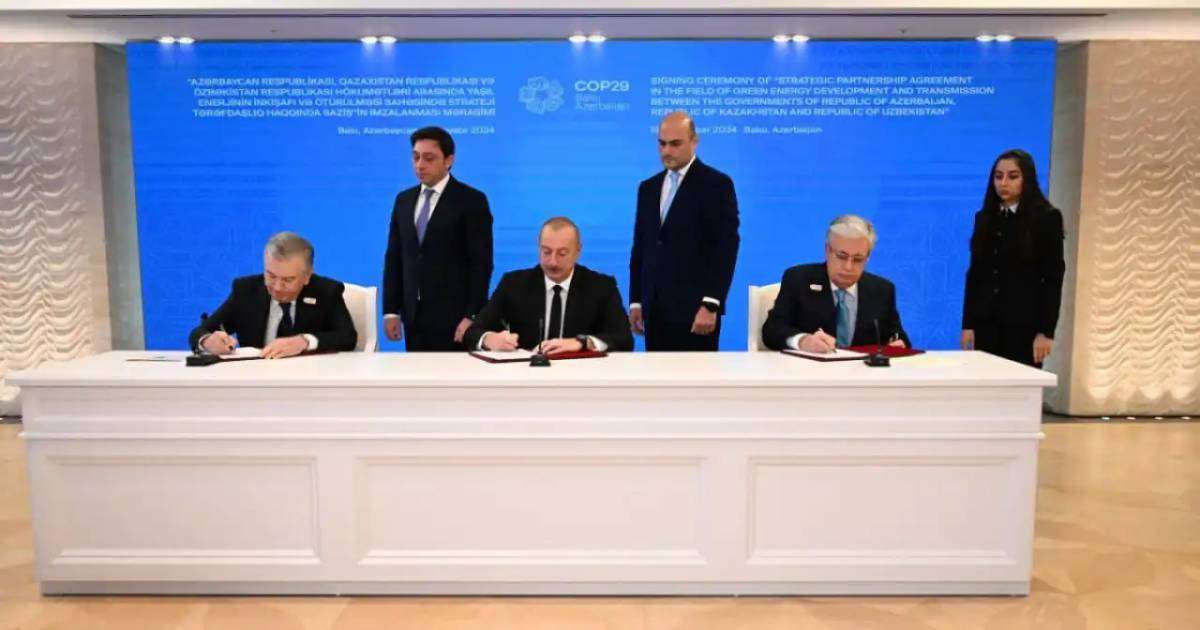 Colman Domingo and Jude Law at amfAR’s Venice Gala