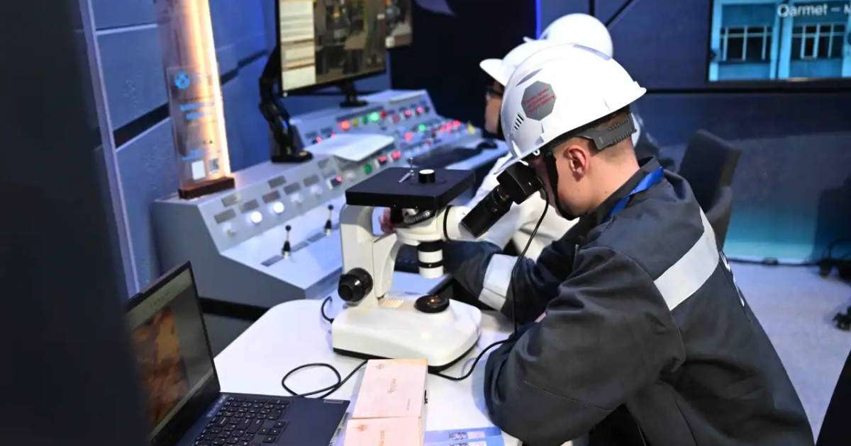 Colman Domingo and Jude Law at amfAR’s Venice Gala