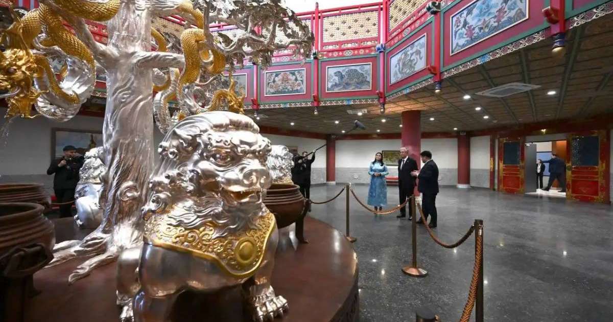 Colman Domingo and Jude Law at amfAR’s Venice Gala