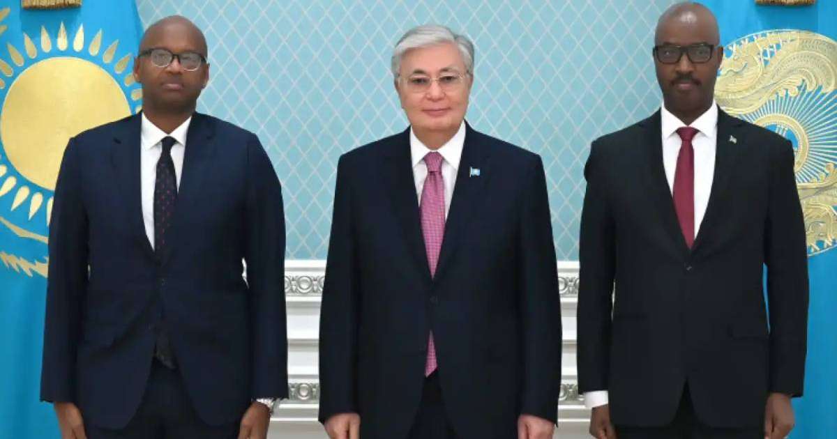 Colman Domingo and Jude Law at amfAR’s Venice Gala