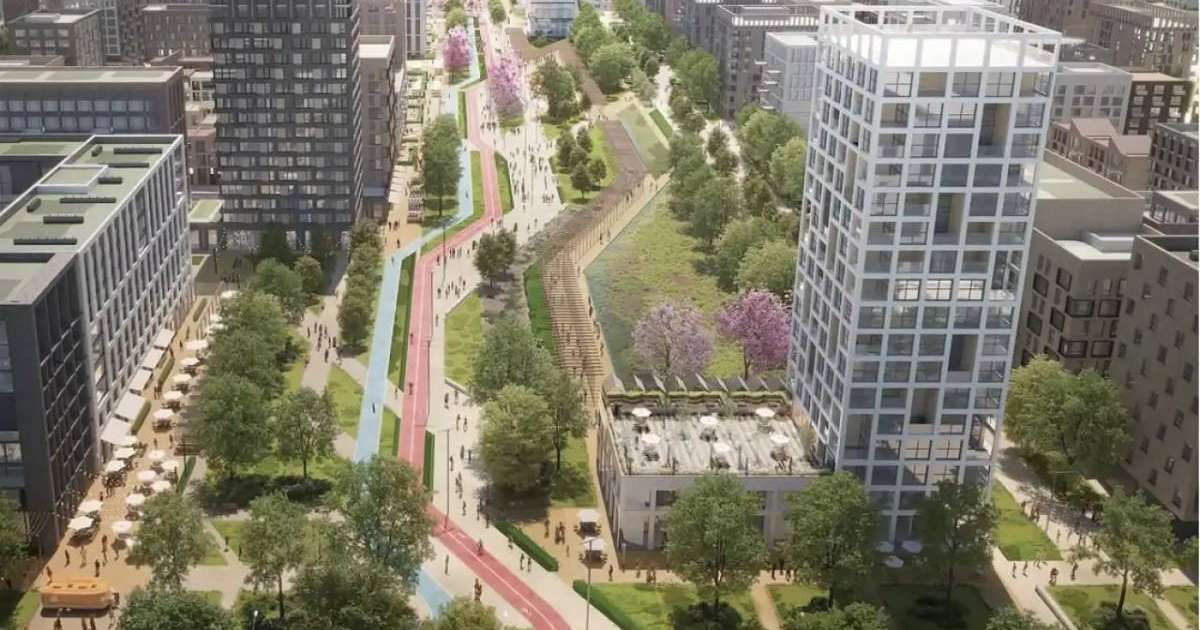 Colman Domingo and Jude Law at amfAR’s Venice Gala