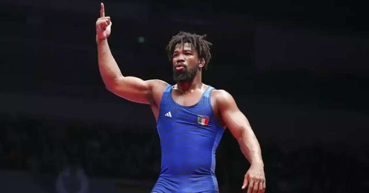 Colman Domingo and Jude Law at amfAR’s Venice Gala