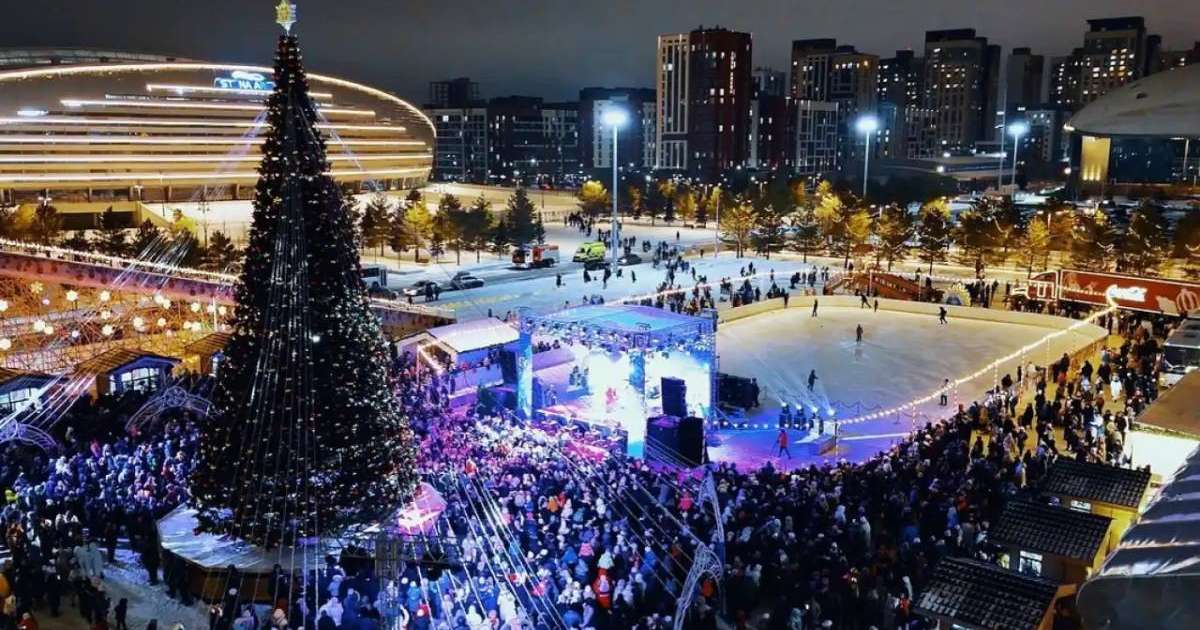 Colman Domingo and Jude Law at amfAR’s Venice Gala