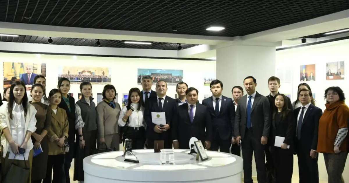 Colman Domingo and Jude Law at amfAR’s Venice Gala