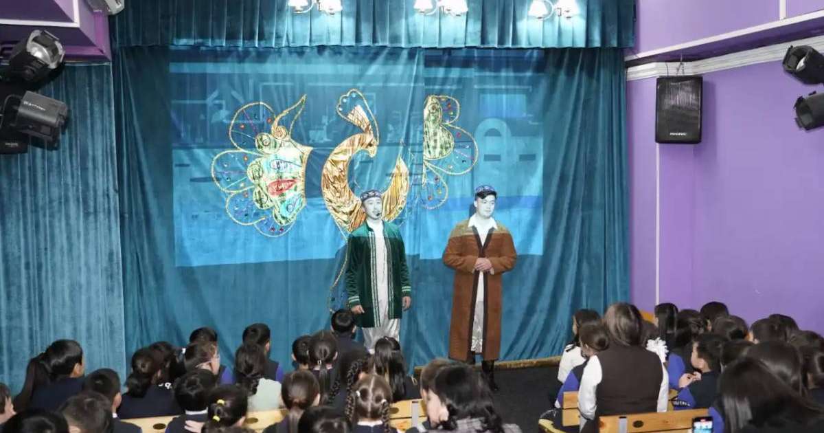 Colman Domingo and Jude Law at amfAR’s Venice Gala