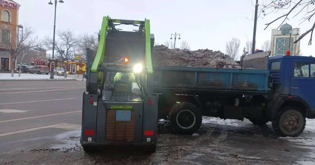 Елордадан бір түнде 13 мың текше метр қар шығарылды