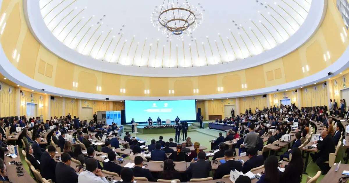 Colman Domingo and Jude Law at amfAR’s Venice Gala