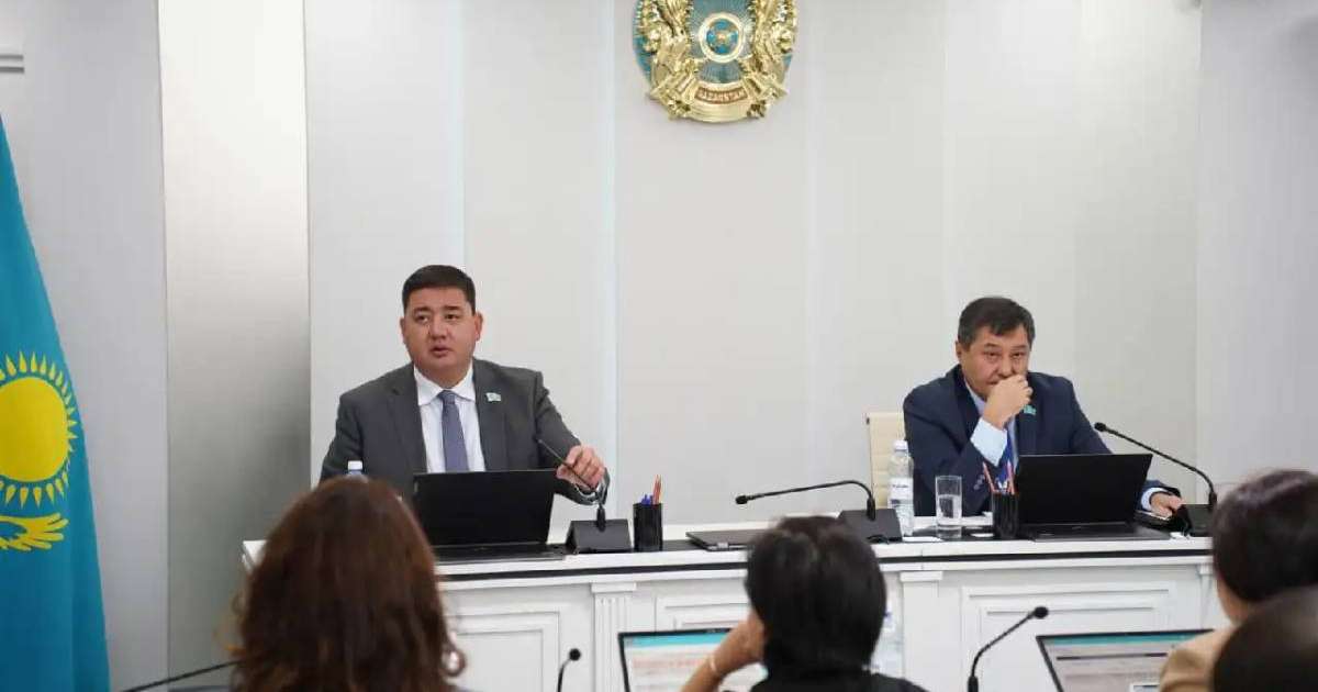 Colman Domingo and Jude Law at amfAR’s Venice Gala