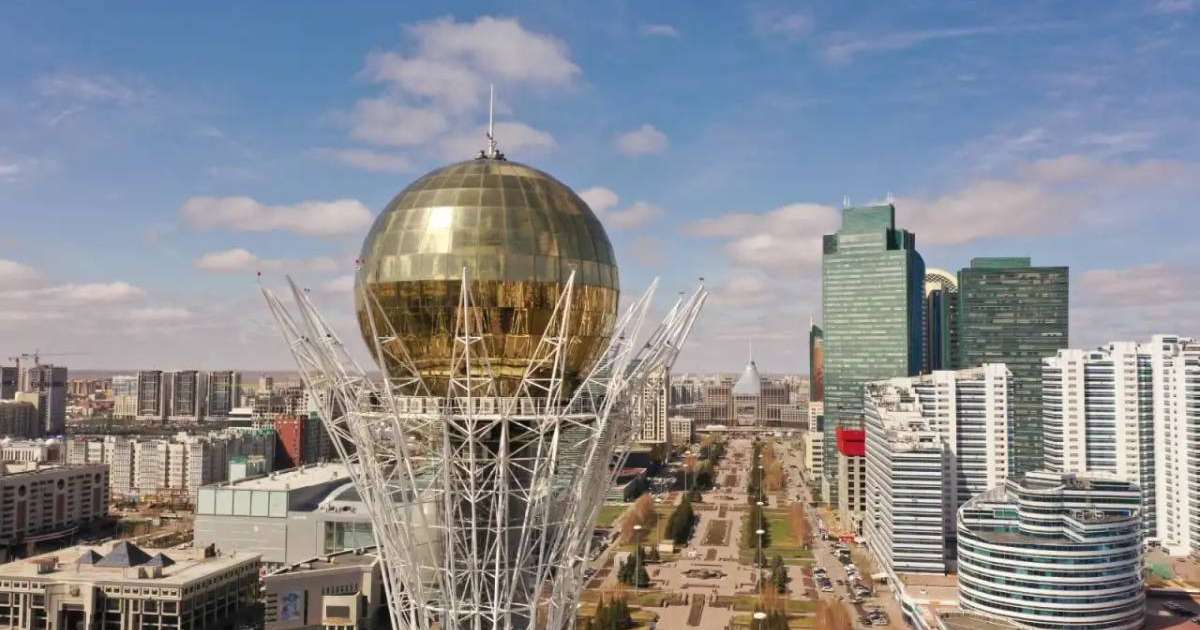 Жеңіс Қасымбек Байқоңыр ауданының тұрғындарымен кездеседі