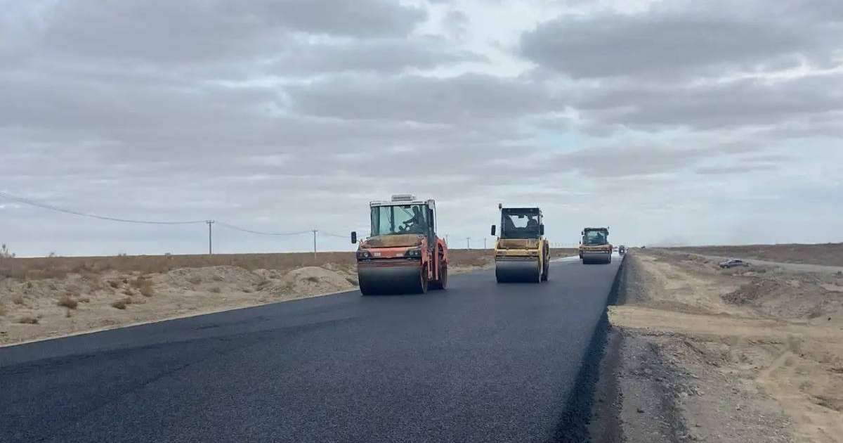 Colman Domingo and Jude Law at amfAR’s Venice Gala