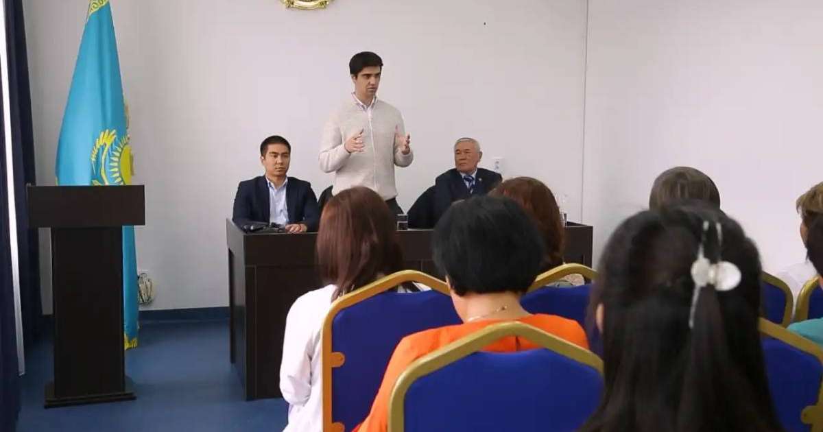 Colman Domingo and Jude Law at amfAR’s Venice Gala