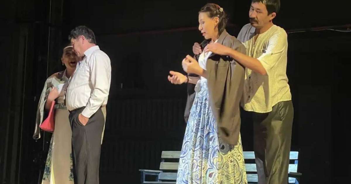 Colman Domingo and Jude Law at amfAR’s Venice Gala