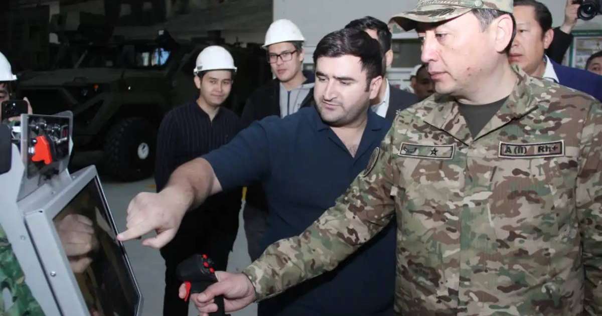 Colman Domingo and Jude Law at amfAR’s Venice Gala