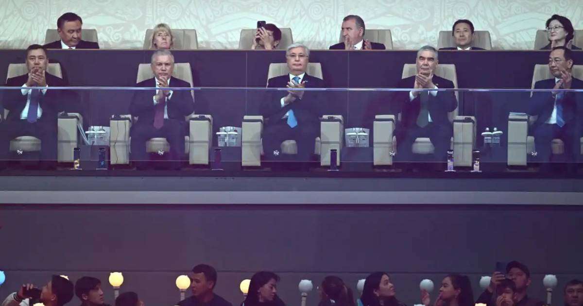 Colman Domingo and Jude Law at amfAR’s Venice Gala