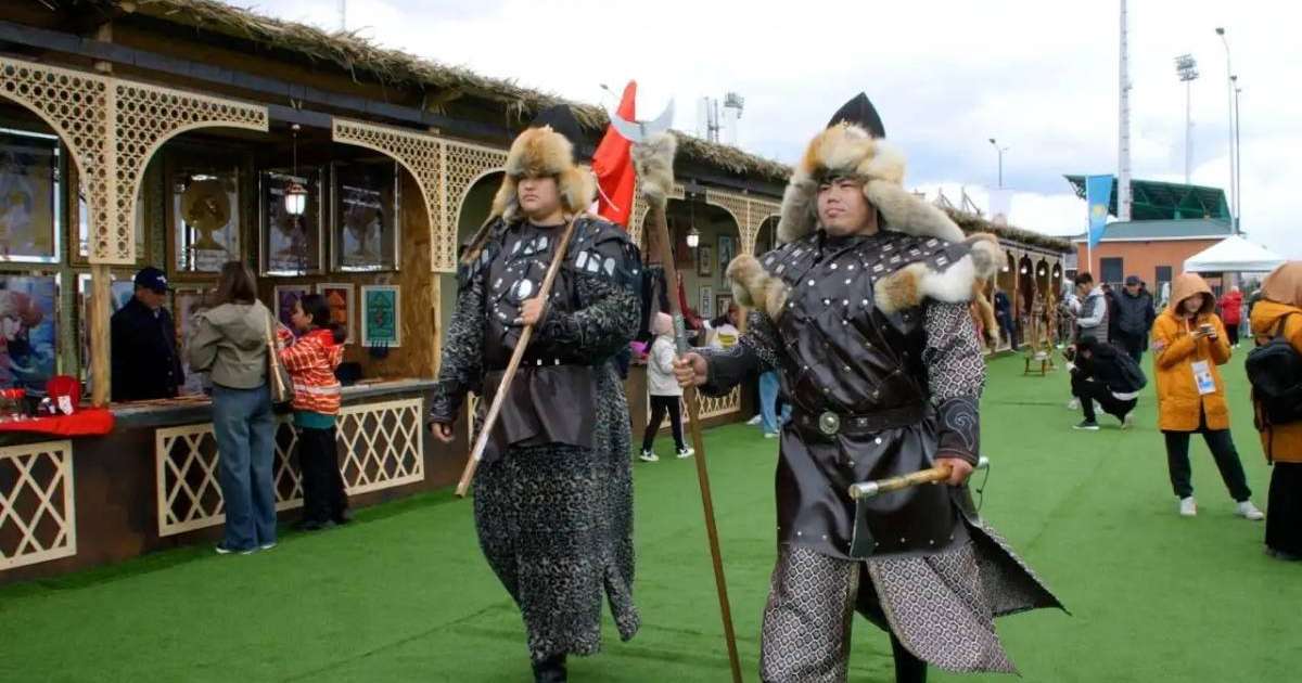 Colman Domingo and Jude Law at amfAR’s Venice Gala