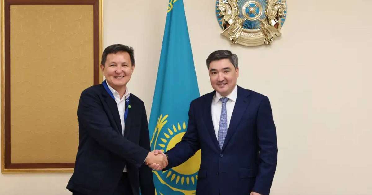 Colman Domingo and Jude Law at amfAR’s Venice Gala