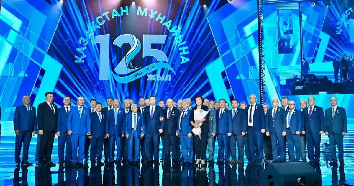 Colman Domingo and Jude Law at amfAR’s Venice Gala