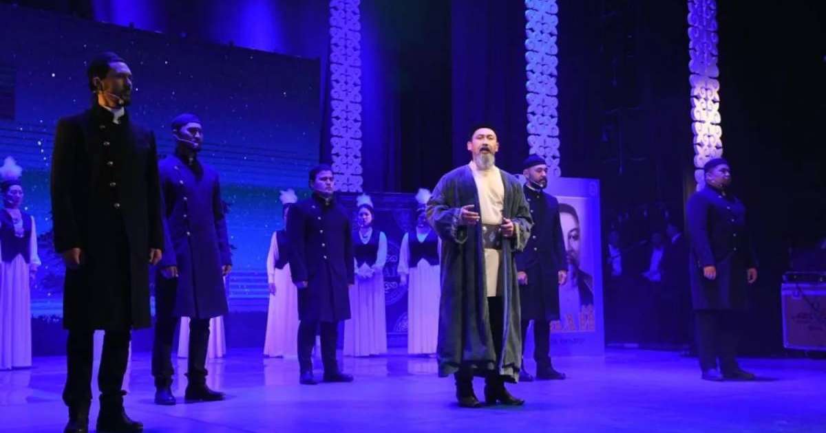 Colman Domingo and Jude Law at amfAR’s Venice Gala