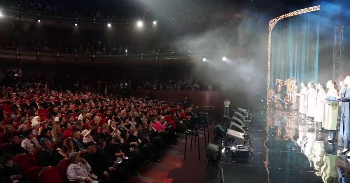 Colman Domingo and Jude Law at amfAR’s Venice Gala