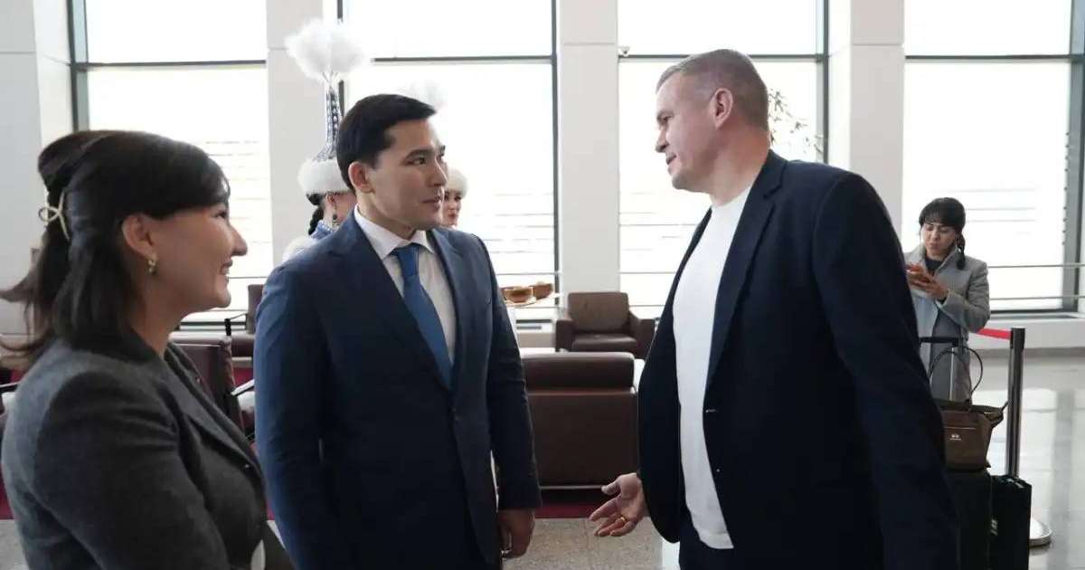 Colman Domingo and Jude Law at amfAR’s Venice Gala