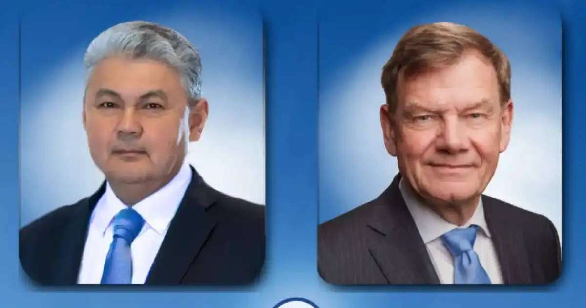 Colman Domingo and Jude Law at amfAR’s Venice Gala