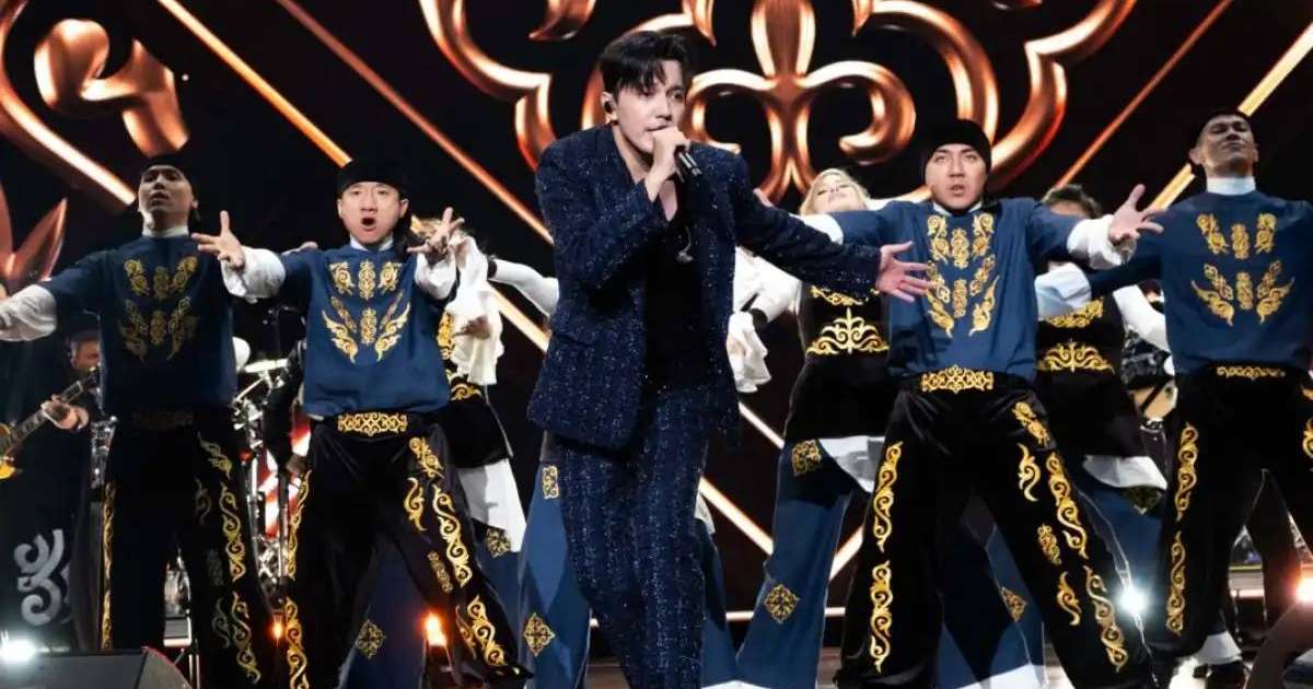 Colman Domingo and Jude Law at amfAR’s Venice Gala