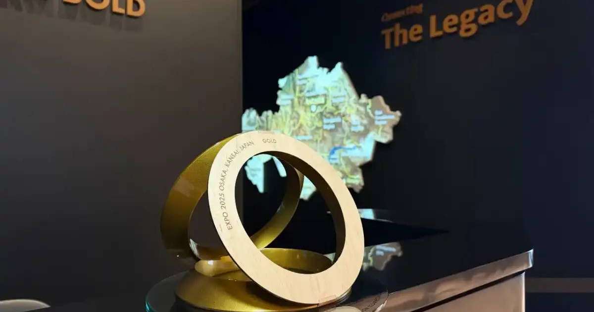 Colman Domingo and Jude Law at amfAR’s Venice Gala