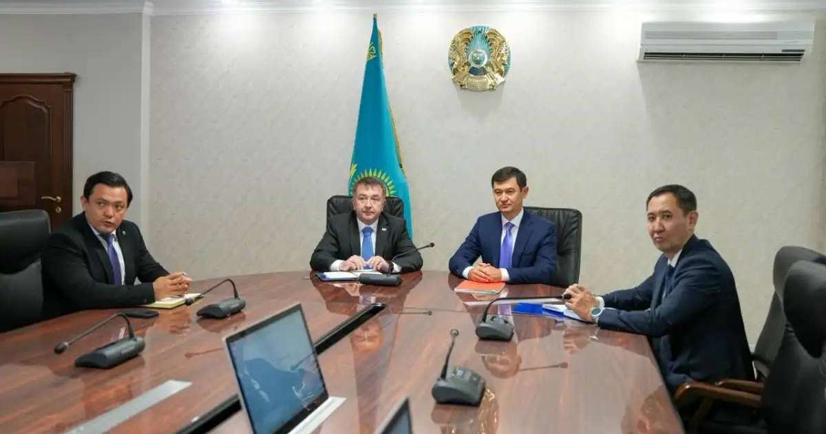 Colman Domingo and Jude Law at amfAR’s Venice Gala