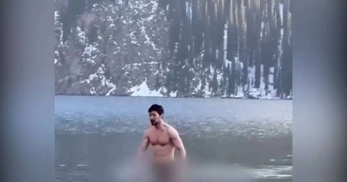 Тыйым салатын белгілер болмаған - министрлік Көлсайда шомылған Дуровқа қатысты мәлімдеме жасады