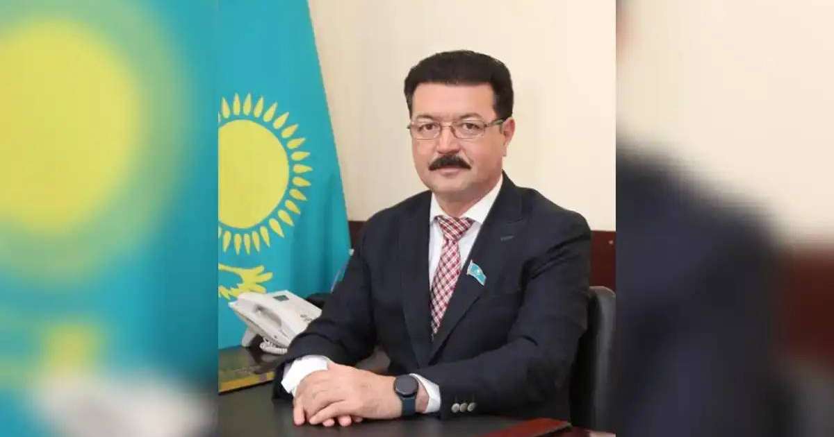 Colman Domingo and Jude Law at amfAR’s Venice Gala