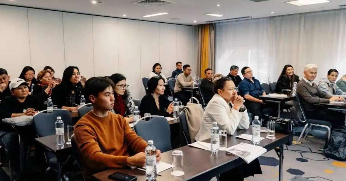Colman Domingo and Jude Law at amfAR’s Venice Gala