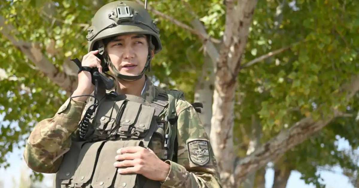 Colman Domingo and Jude Law at amfAR’s Venice Gala