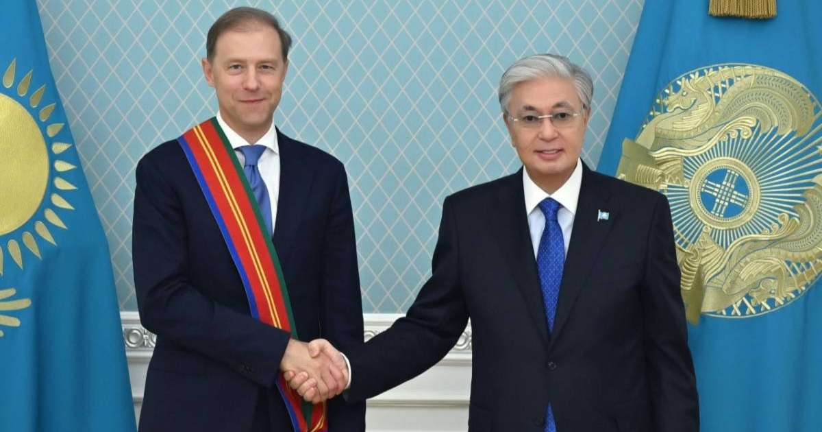 Colman Domingo and Jude Law at amfAR’s Venice Gala