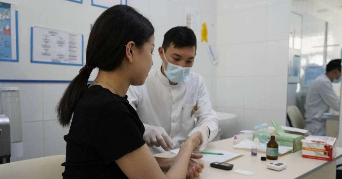 Colman Domingo and Jude Law at amfAR’s Venice Gala