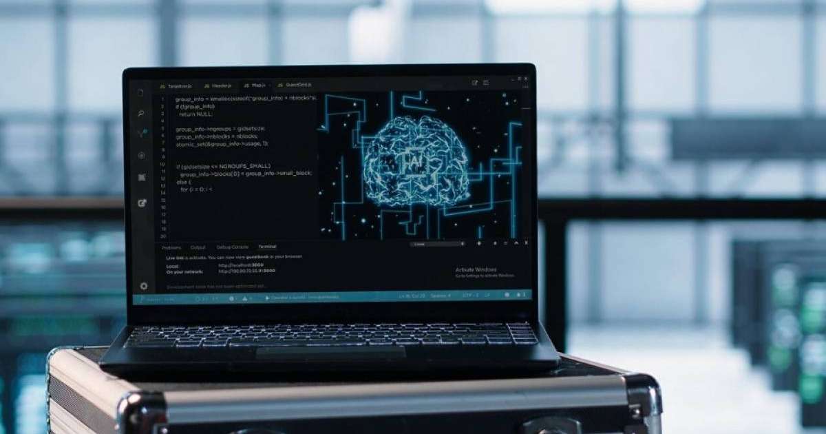 Colman Domingo and Jude Law at amfAR’s Venice Gala