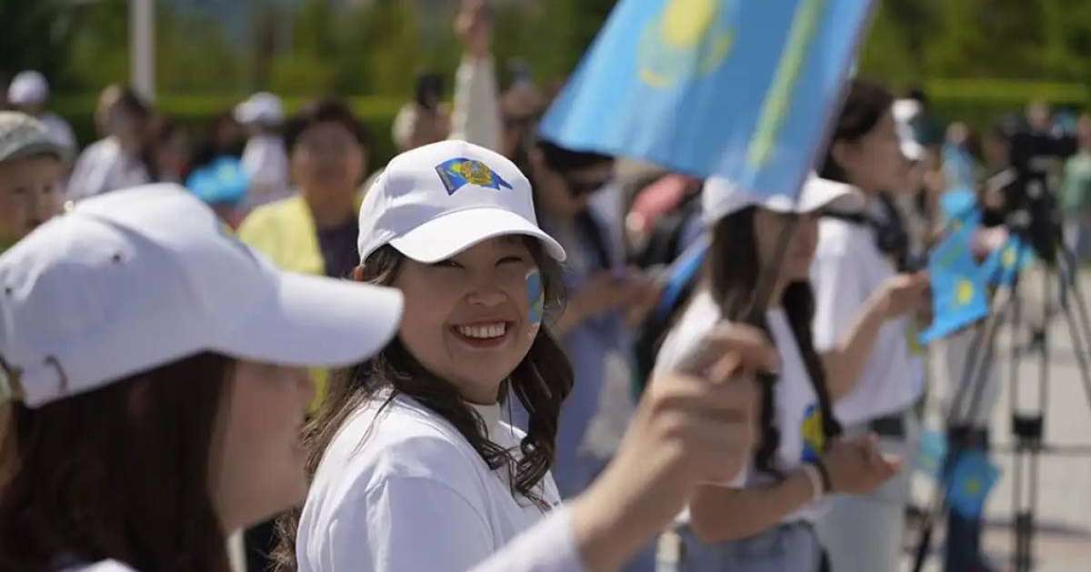 Colman Domingo and Jude Law at amfAR’s Venice Gala
