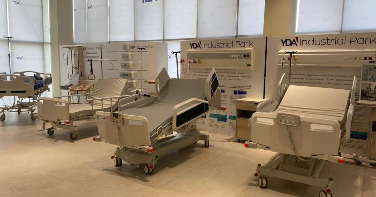 Colman Domingo and Jude Law at amfAR’s Venice Gala