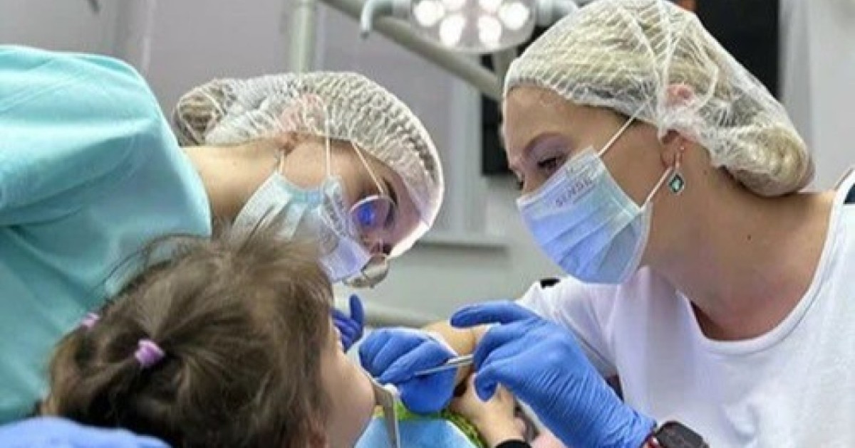 «Мұқият болуға шақырамын»: министр балалардың тісін наркозбен емдеуге қатысты түсінік берді