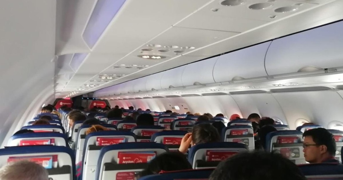 Ақтөбе - Алматы рейсінің жолаушысы ұшақ шұғыл қайтарылғаннан кейін қайтыс болды