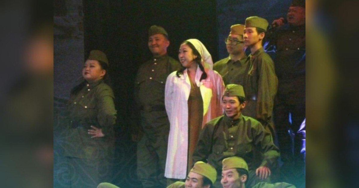 Корей театрында Бауыржан Момышұлы туралы жаңа спектакль сахналанды