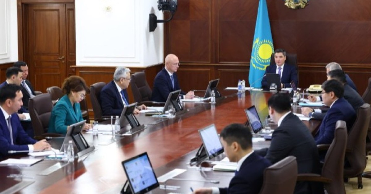 Үкіметте өңірлердің даму қарқыны бойынша артта қалған өңір әкімдері тыңдалды