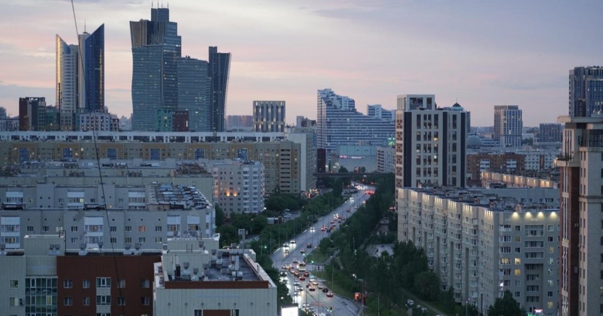 Астана тек орталық көшелері айнадай жарқырап тұратын қала болмауға тиіс - Президент