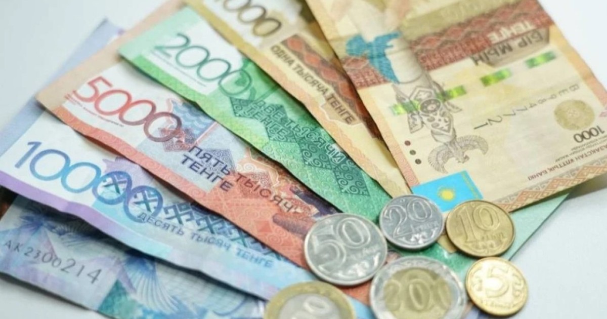 7 млн теңгеден астам қаражат: зейнеткерлердің атына несие рәсімдеген әйел сотталды