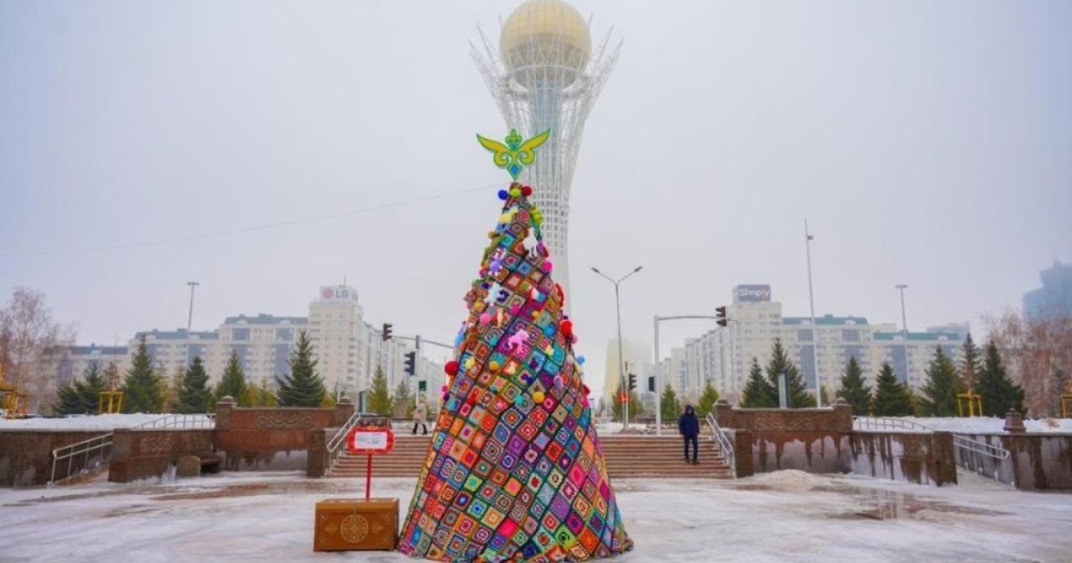 Астанада қазақы нышандағы эко-шыршаның жаңартылған нұсқасы бой көтерді