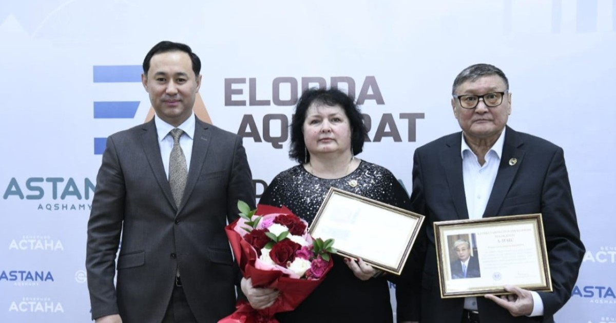 «Астана ақшамы» мен «Вечерняя Астана» газеттерінің бас редакторлары «Алтын Барыс» төсбелгісімен марапатталды