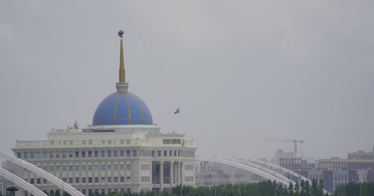 Әскерде әлімжеттікке, бұзақылыққа, рушылдыққа, жершілдікке орын жоқ – Президент мұны өз қадағалауына алатынын айтты