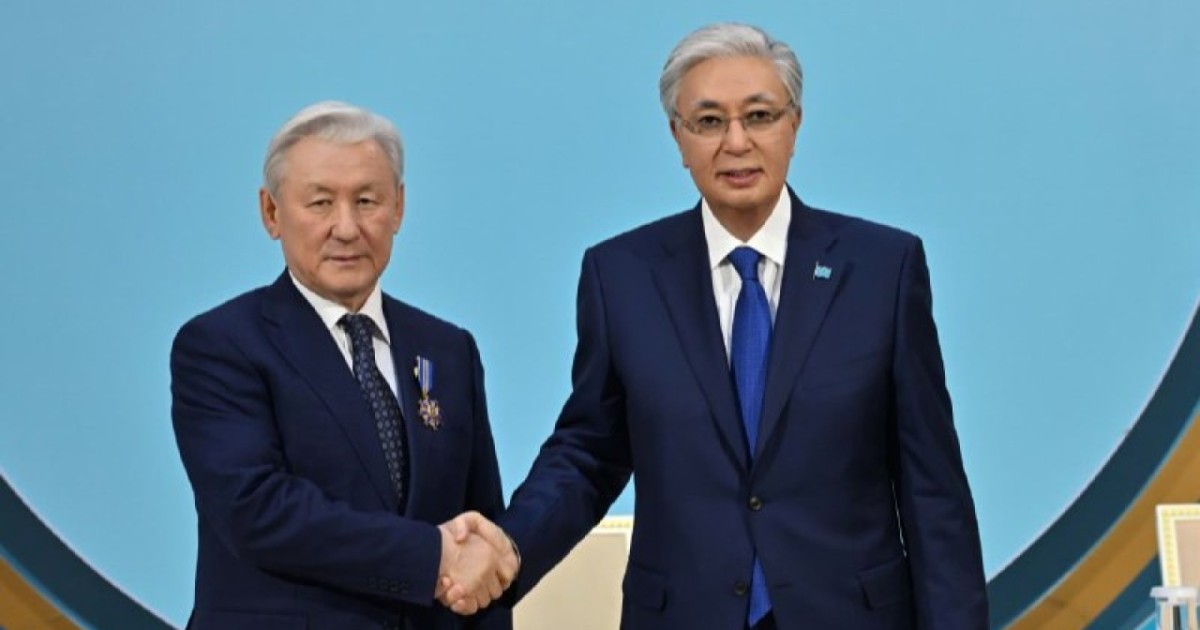 Президент бір топ азаматты мемлекеттік наградамен марапаттады